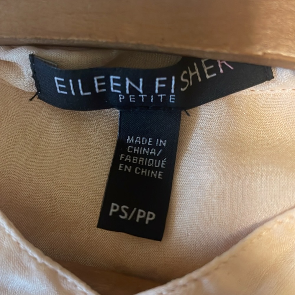 Eileen Fisher size PS/PP very light peach colored blouse - Picture 11 of 13